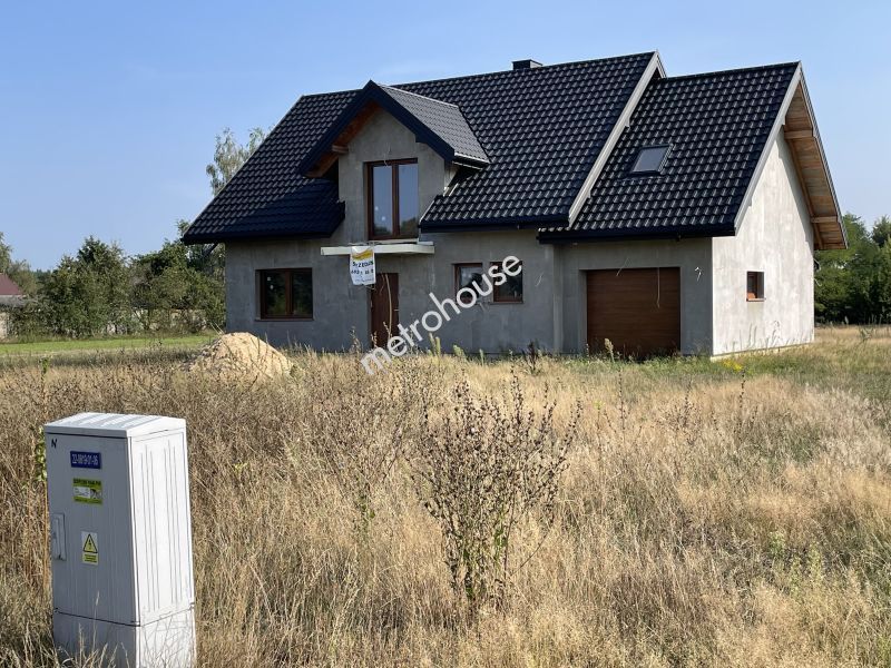 Dom na sprzedaż, Rawski, Wołucza