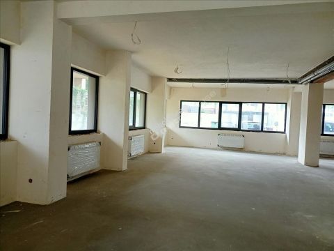 Wynajem Lokal handlowo-usługowy Seminaryjska, Śródmieście, Kielce