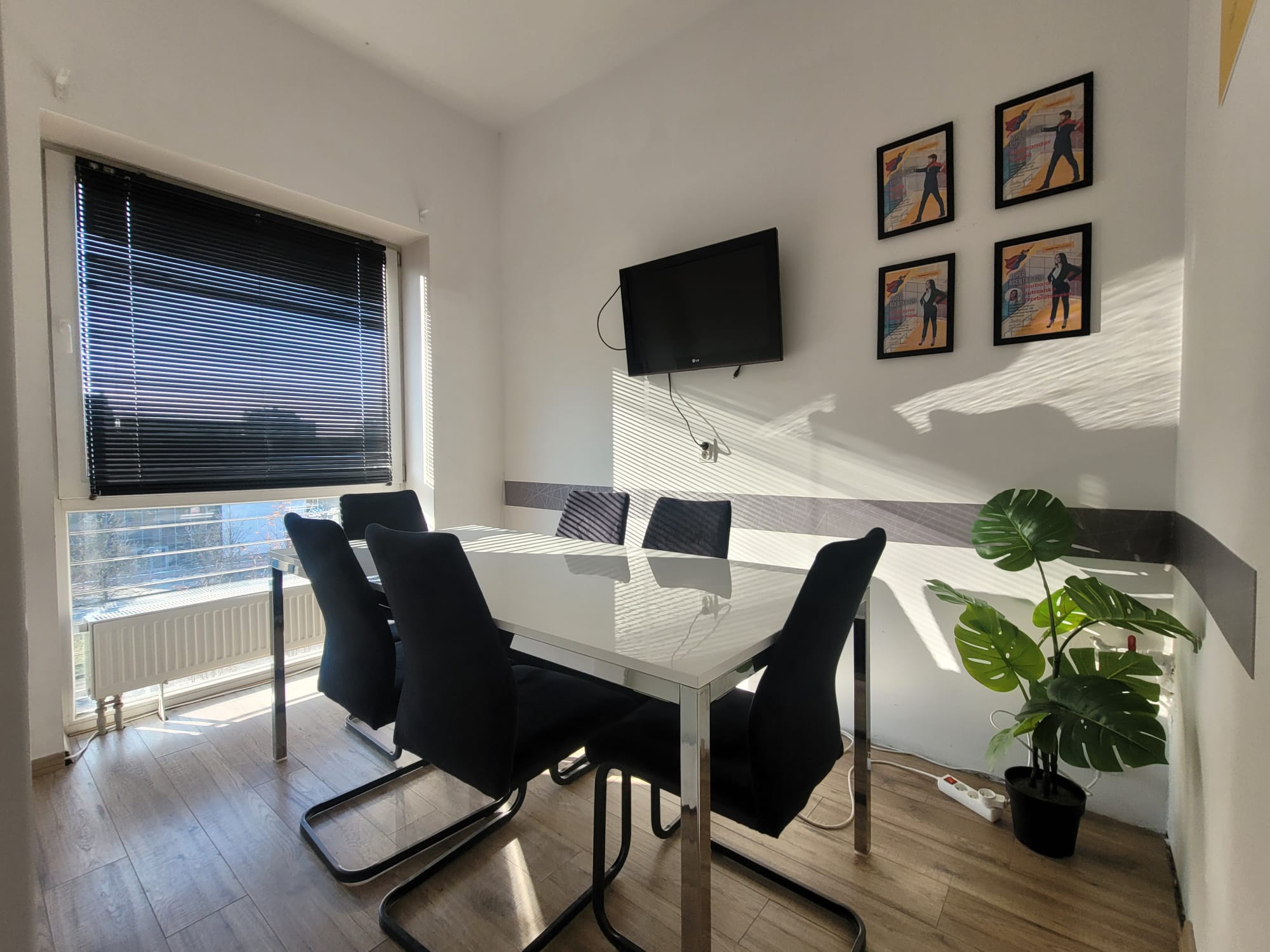Biuro nieruchomości Metrohouse - Kraków - Nowa Huta
